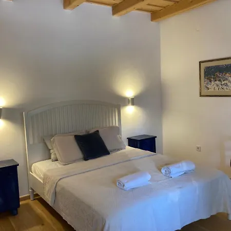 Csenduelo Vendeghaz Appartement *