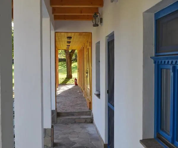 Csenduelo Vendeghaz * נושבאי