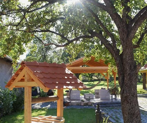 Csenduelo Vendeghaz דירה נושבאי